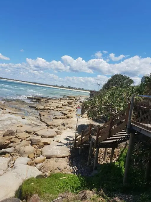 Pet Friendly & Spacious Two Bedroom Guest Unit Caloundra 0*,  Australia