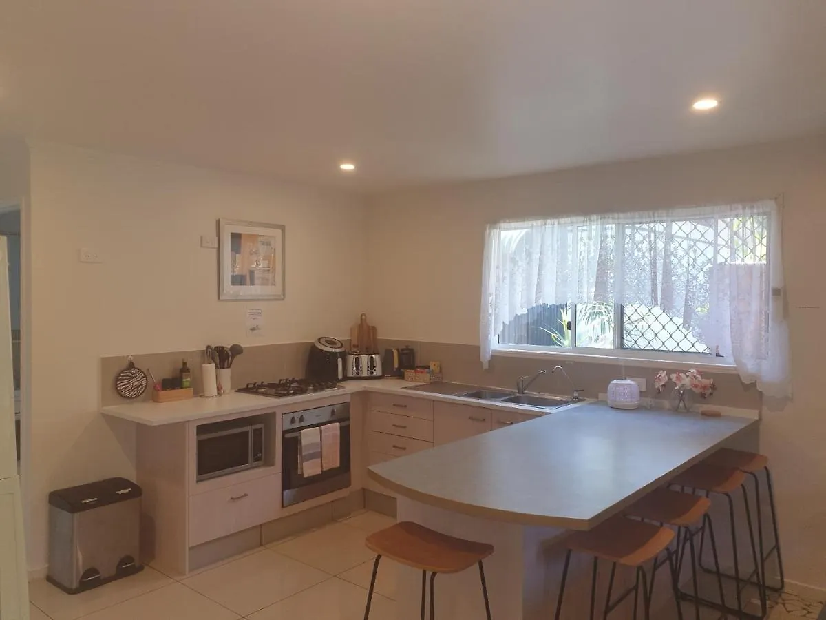 Pet Friendly & Spacious Two Bedroom Guest Unit Caloundra Apartment