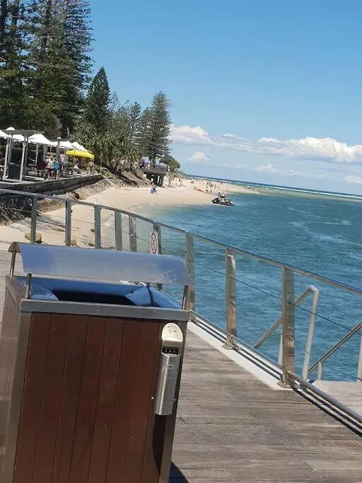 Pet Friendly & Spacious Two Bedroom Guest Unit Caloundra